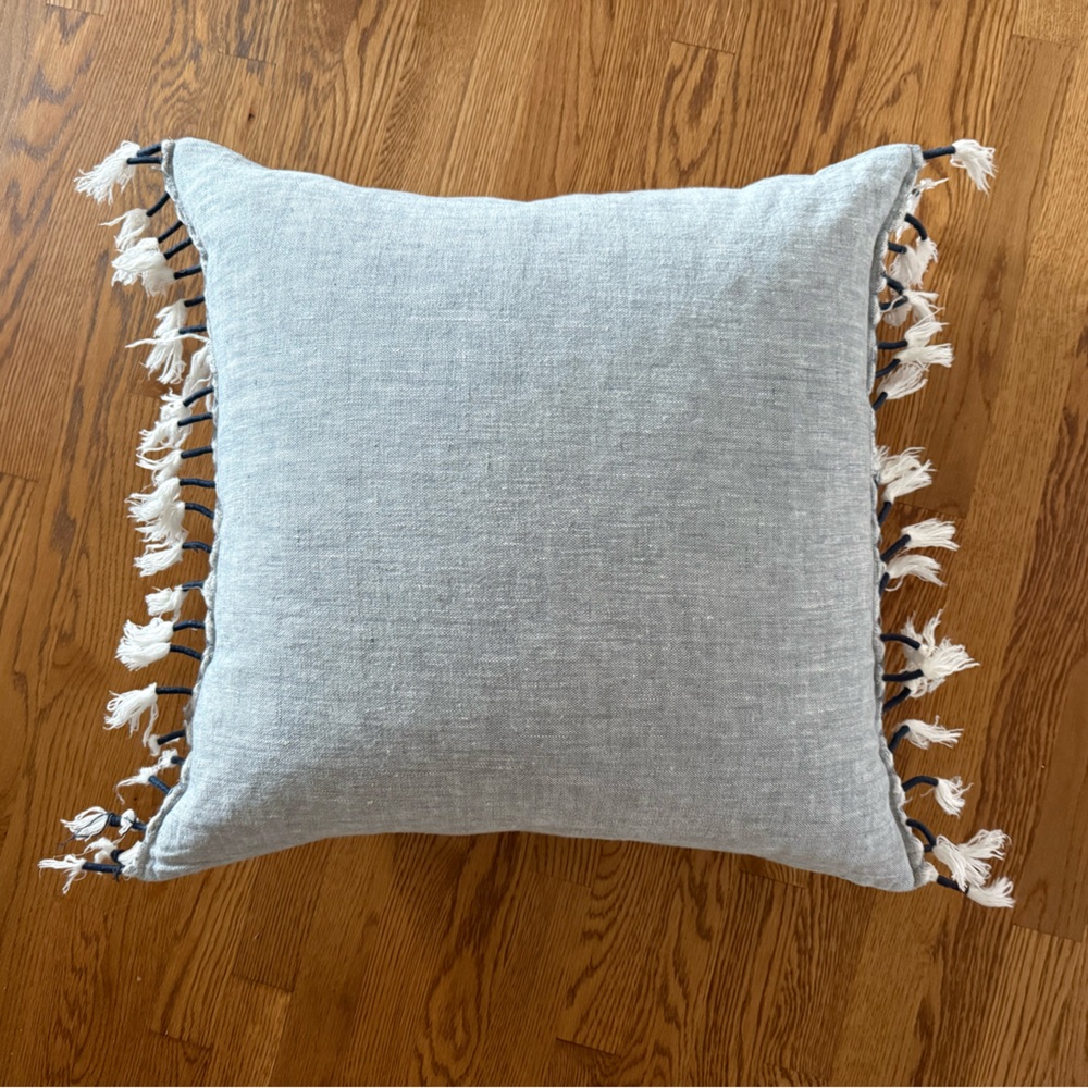 Serena & Lily Topanga Pillow Cover with Tassels 24x24